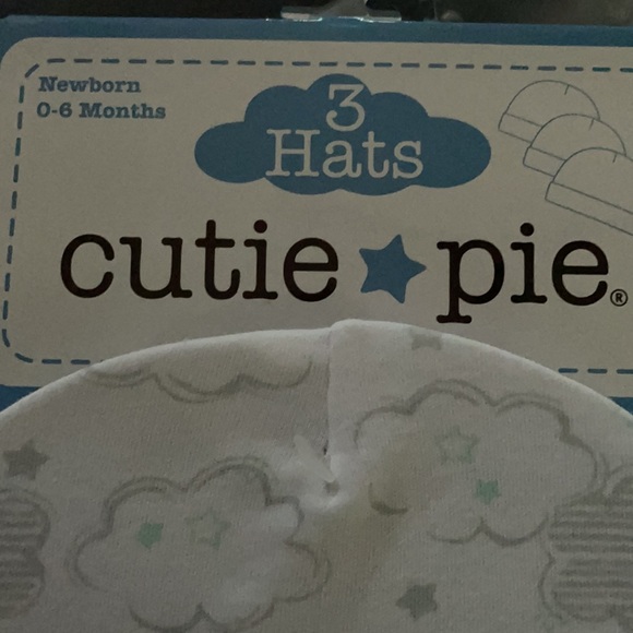 3 baby hats set - Picture 5 of 6